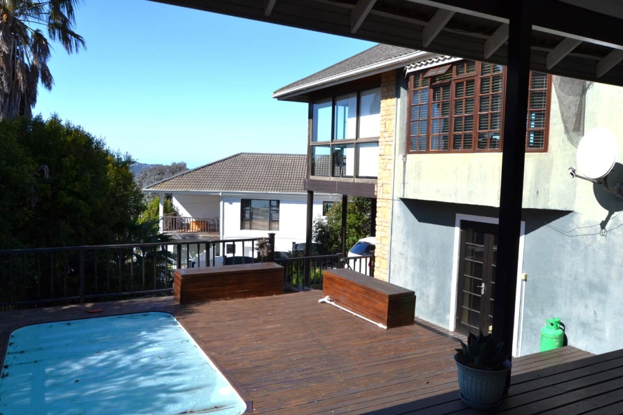 5 Bedroom Property for Sale in Knysna Heights Western Cape